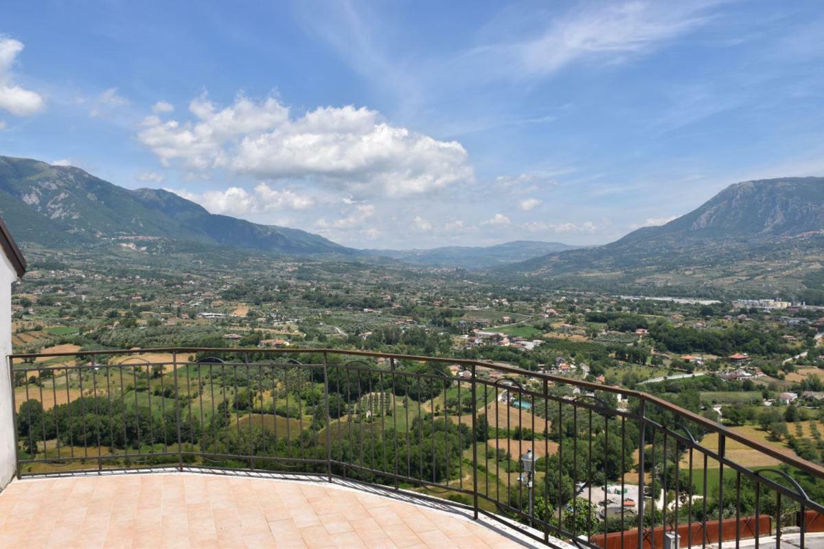 Ostello Della Gioventu Massimo Troisi Oliveto Citra Exterior foto